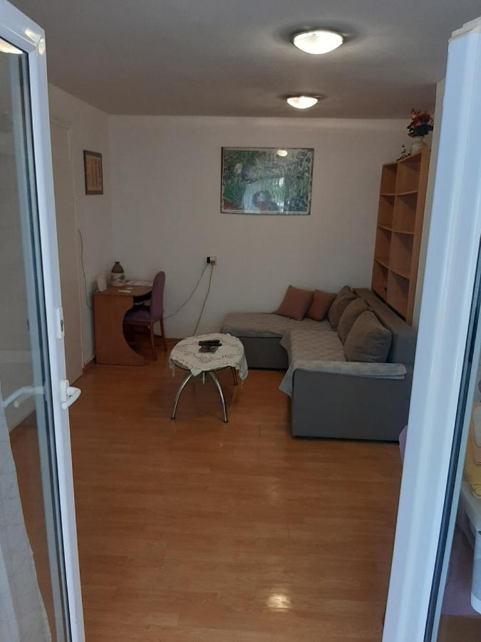 Apartman Garden 波雷奇 外观 照片